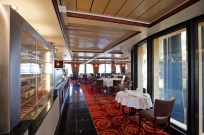 Cagneys-Steakhouse-Norwegian-Star