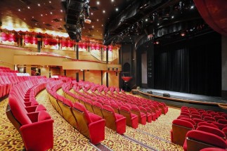 Stardust-Theater-Norwegian-Star